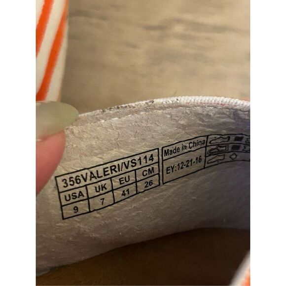 Vionic Valeri Espadrille Flat Shoes Women's 9 Orange White Textile Slip On EUC B - Picture 8 of 8
